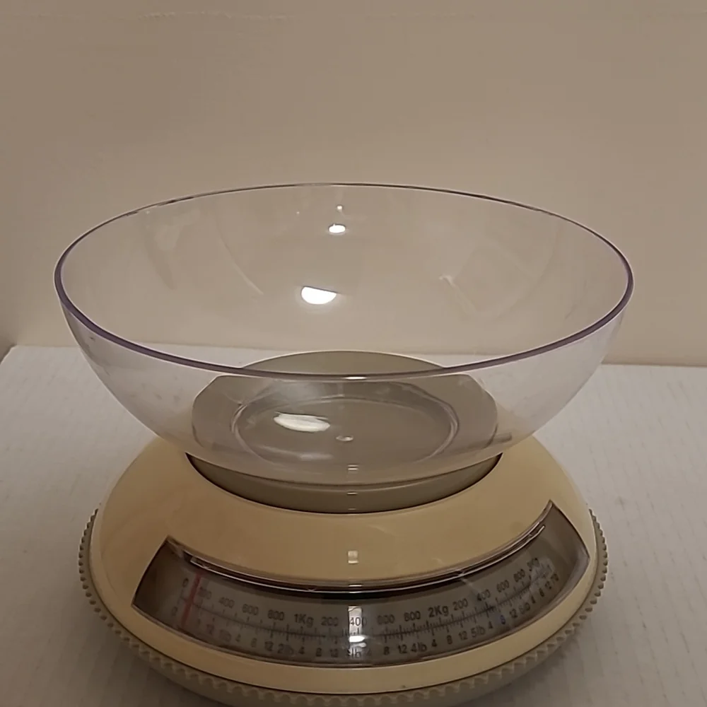 Retro Kitchen Scale - Picture 16 of 16